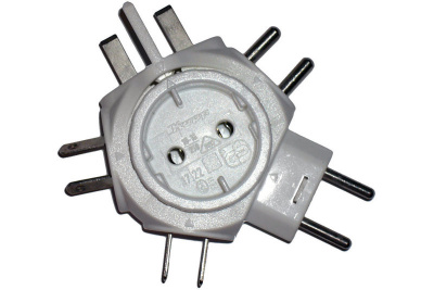 Reisestecker-b.jpg